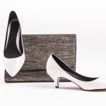 magas-sarku-eskuvoi-cipo-alkalmi-feher-bea004